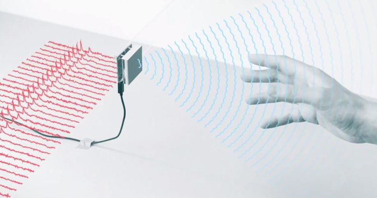 With FCC permission and Facebook stepping aside, Google is now allowed to develop more powerful radar tech for gesture-detecting wearables.