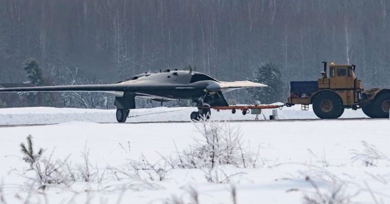 New images surfaced on Russian social media of what appears to be Russia's "Okhotnik" heavy strike drone seen at an unidentified runway.