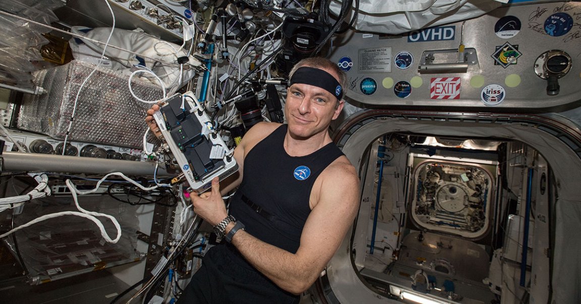 Hexoskin's new smart shirt can track astronauts' vital signs, including blood oxygen, heart rate, and skin temperature.