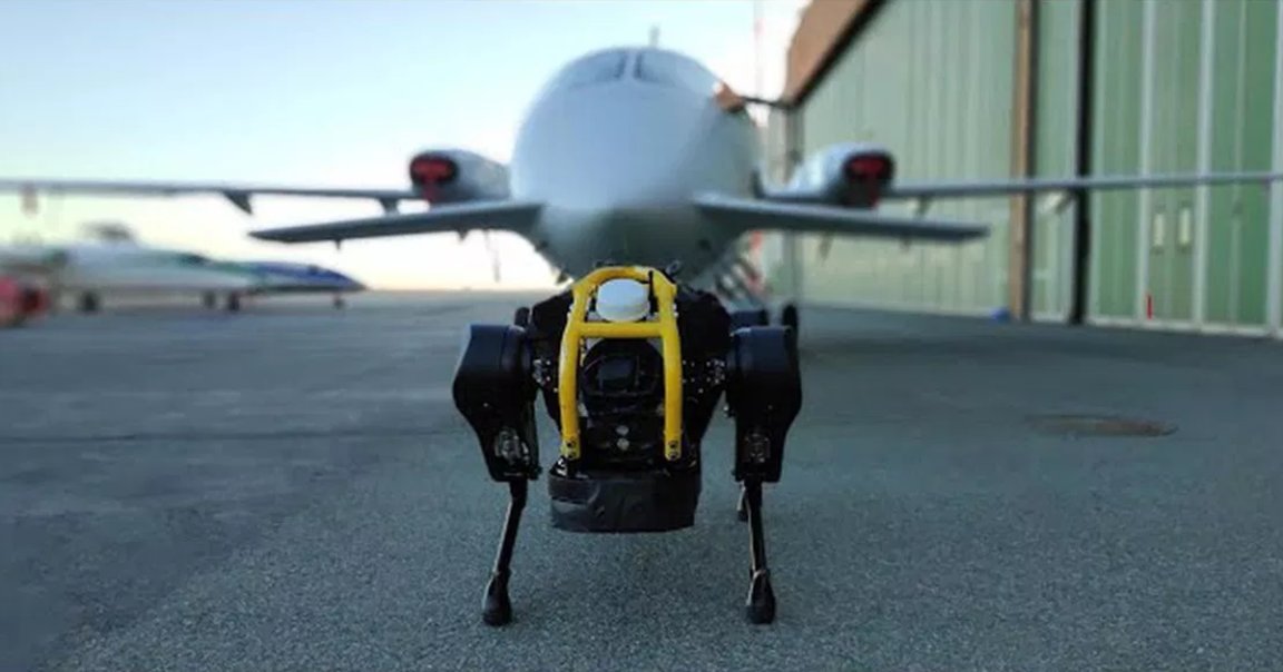 Researchers at Istituto Italiano di Tecnologia announced a new hydraulic, quadrupedal robot dog, and showed the bot pulling a three-ton airplane.