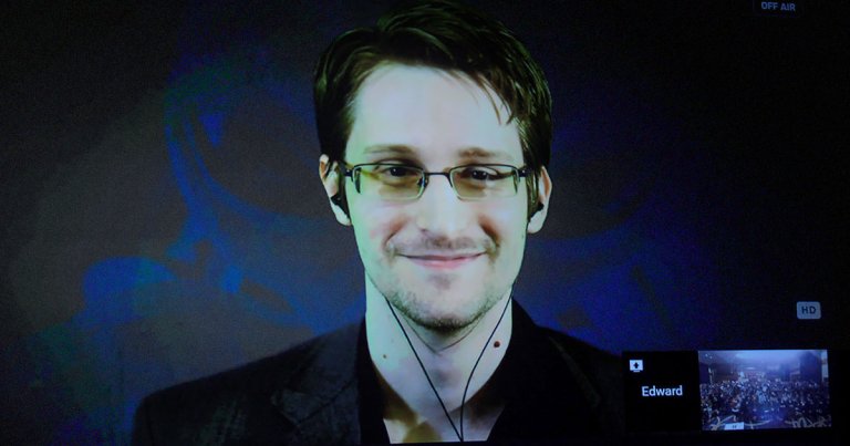 On the Joe Rogan Experience Podcast, Edward Snowden told Rogan that he "couldn't find anything" about aliens despite having "ridiculous access."