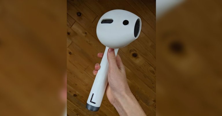 We couldn't help but admire this big, fully functional, hammer-sized Bluetooth AirPod built by handy Redditor Master_Aar17. Seriously, just look at it.