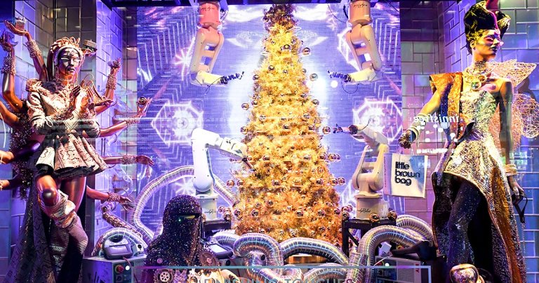 Department store Bloomingdale's incorporated robots into its 2019 holiday window displays — and the whimsical scenes could foreshadow the future of retail.
