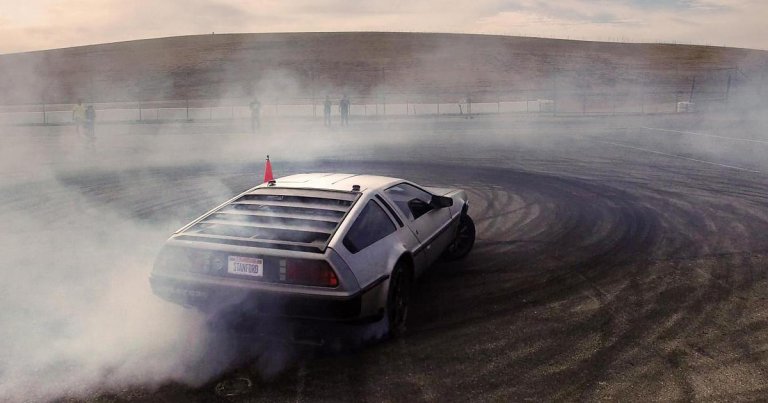 Engineers at Stanford have taught a self-driving DeLorean how to drift around a complex track that even human drivers would struggle with.