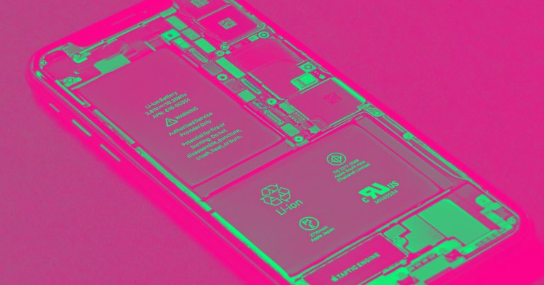 A draft proposal, if enacted, would force vendors selling phones, tablets, or earbuds in the European Union to use replaceable batteries.