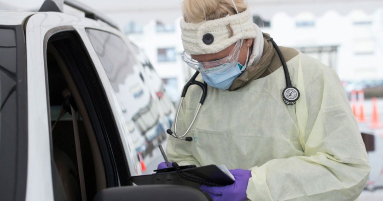 The US federal government is about to end funding for a number of coronavirus testing sites this Friday. A number of sites will have to close.