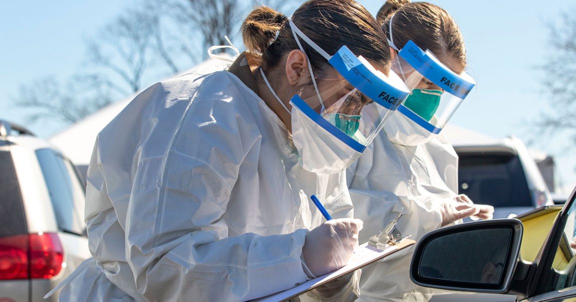 Los Angeles mayor Eric Garcetti announced on Wednesday that all city and county residents can get a free COVID-19 test, with our without symptoms.