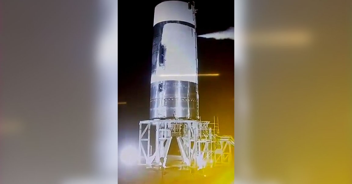 On Sunday, a SpaceX Starship prototype finally stayed intact after having its fuel tanks pressurized, paving the road to more ambitious tests.