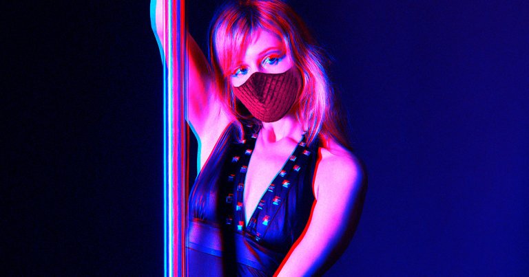 A strip club in Oregon has created a drive-thru strip club experience to keep their business going during a worldwide pandemic.