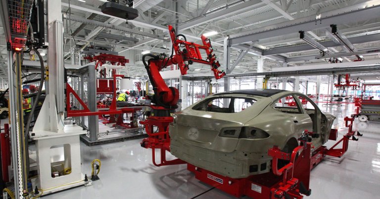 In two emails sent to all US-based employees, Tesla outlined their plans to get production back on track. 30 percent of the regular workforce will return.