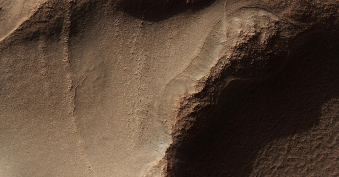 A team of scientists have found new evidence of the earliest rivers that once flowed on Mars billions of years ago for around 100,000 Earth years.