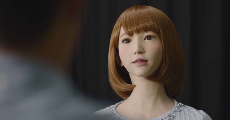 The in-development science-fiction movie "b" will be the first feature-length ilm to feature a robot as the lead performer.