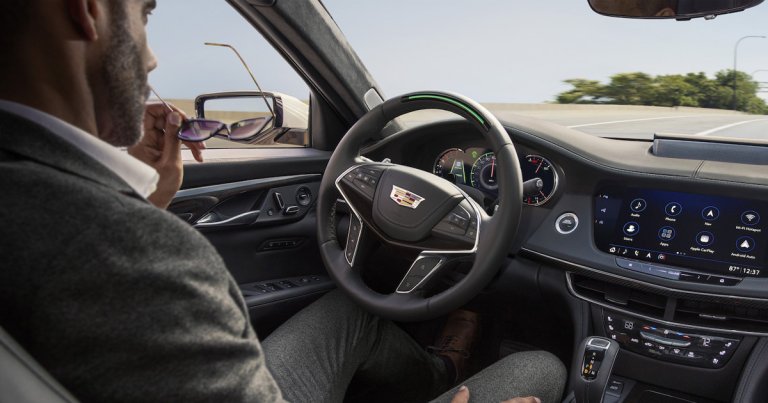 Consumer Reports has determined that Tesla's Autopilot driving assistance feature is "a distant second" to General Motors' Super Cruise.