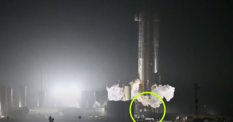 SpaceX's SN8 Starship prototype had a bit of a hiccup during its third static fire test late Thursday night at the company's testing facilities in Texas.