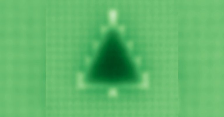 A physics student used a scanning tunneling microscope to built a "Christmas tree" that's barely thicker than a DNA strand.
