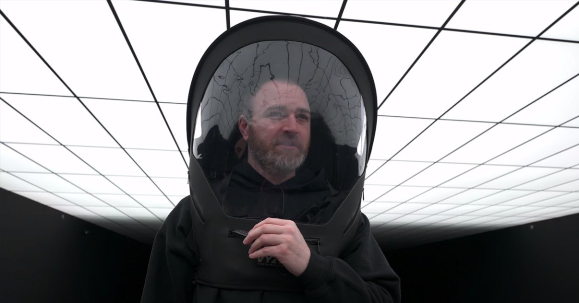 Famed YouTube account Unbox Therapy just got their hands on a particularly apocalyptic take on the future: a BioVYZR "personal air-purifying shield."