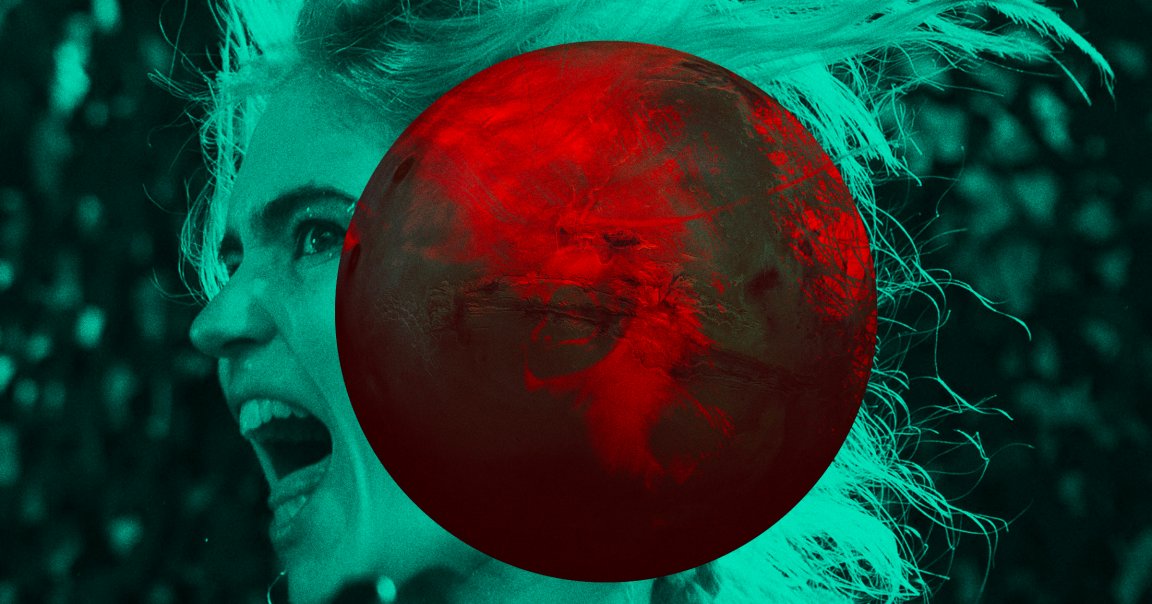 Claire "Grimes" Boucher said she'd be down to move to Mars "after age 50" — and even if it means "manual labor until death."