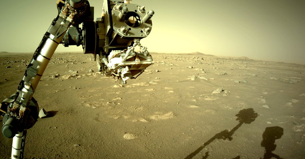 In a clip uploaded to SoundCloud, we get to listen to "the first audio recordings of laser strikes on Mars," courtesy of NASA's Perseverance rover.