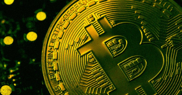 Wall Street is warning that the value of Bitcoin could soon fall off a cliff, as CNBC reports.