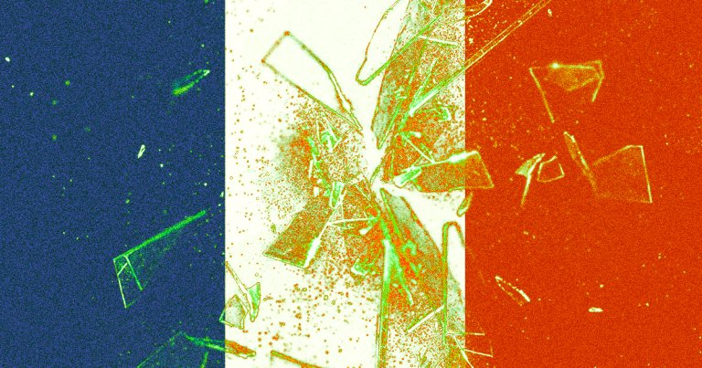 About 1,000 French soldiers and 20 former generals signed an open letter blaming racial minorities for violence and warning of a civil war.