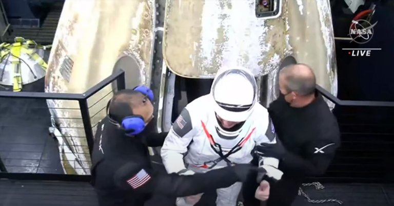 When SpaceX's crews pulled the Crew Dragon capsule out of the water on Sunday, NASA astronaut Mike Hopkins did a little dance.