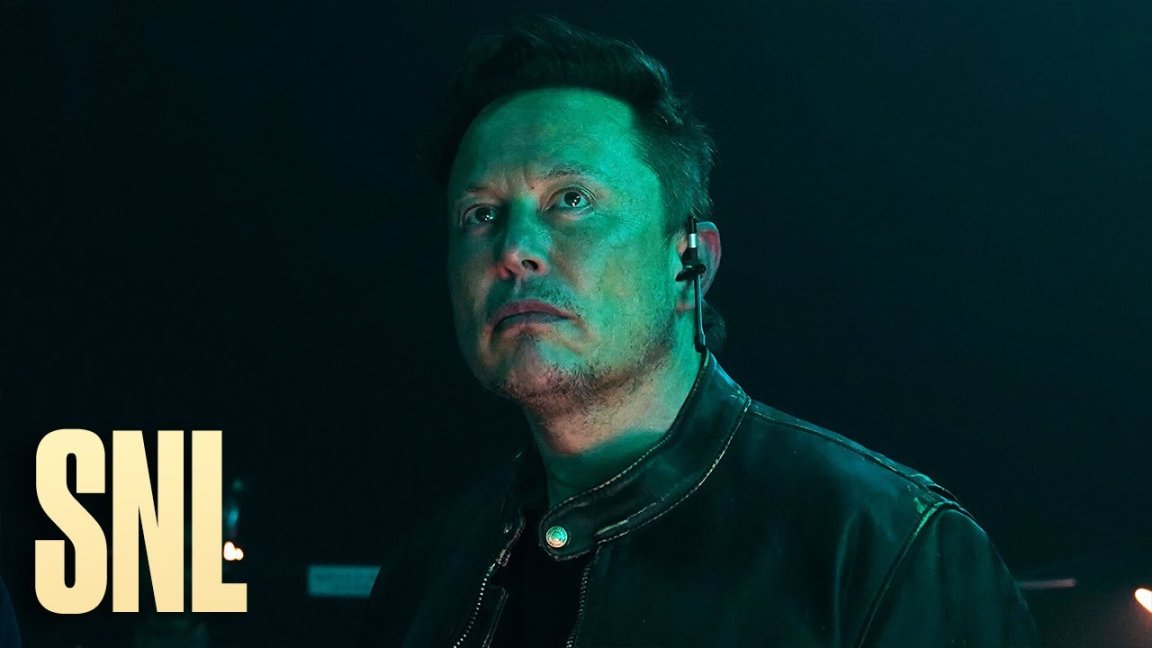 Elon Musk Jokes About Mars Colonists Dying Horribly