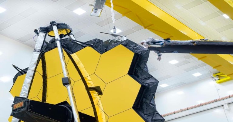 Watch the James Webb Space Telescope Open Its Massive, Golden Mirrors