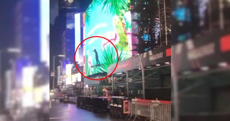 A new video going viral on social media shows a helmeted daredevil shooting through Times Square in New York City — while flying on a hoverboard.