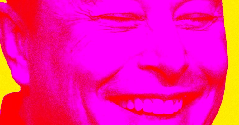 Jeff Bezos Grits Teeth to Congratulate Elon Musk, Who Makes Fun of Him Constantly