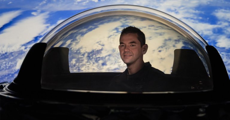 SpaceX's Inspiration4 crew has the best view — from a bathroom, which is right next to the Crew Dragon spacecraft's giant glass cupola.