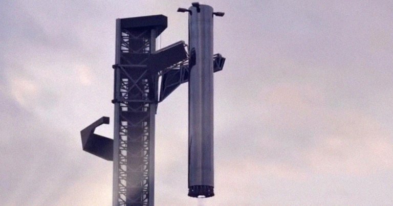 SpaceX has flexed the "Chopsticks" arm of its massive Starship-catching tower for the first time earlier this morning at the company's Texas facilities.
