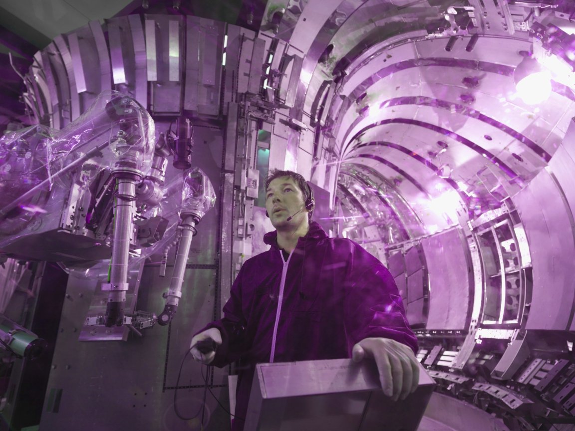 Nuclear fusion power, which is clean and basically limitless, could be just around the corner. Advancements made in recent weeks may actually tip the scale.