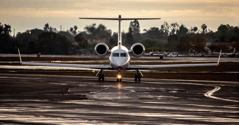 World Leaders Mocked for Flying Private Jets to Climate Conference