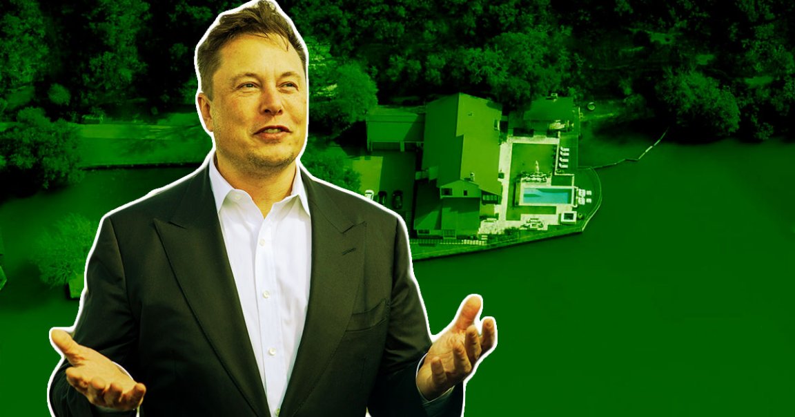 Remember when Elon Musk said he was gonna sell all his property to live in a little box? Yeah, that was a lie.