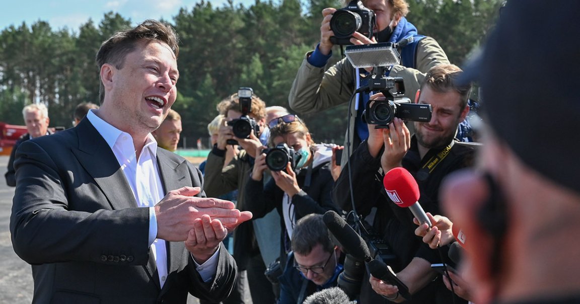 Tesla CEO and meme thief Elon Musk tweeted last night that he was considering quitting his jobs to become a full-time influencer.