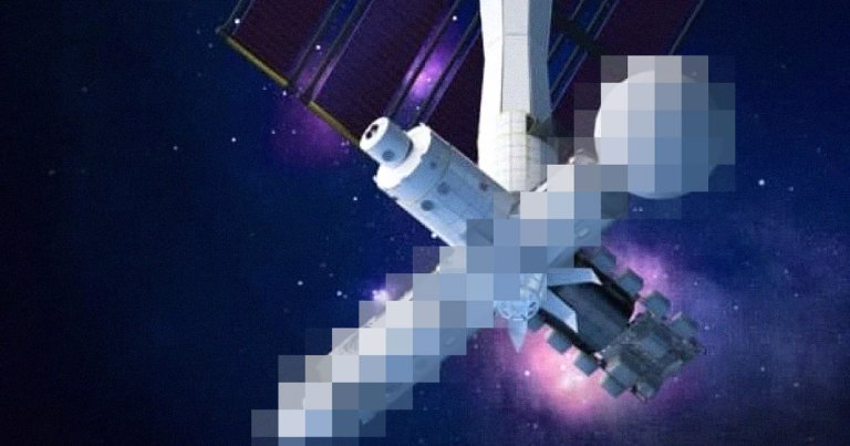 There’s Something Weirdly Sexual About the Tom Cruise Space Station
