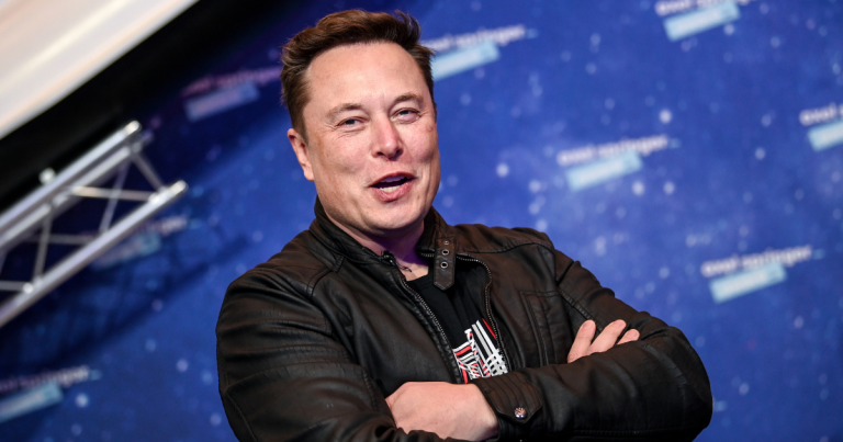 Elon Musk Has a New Date He Says He’ll Land People on Mars