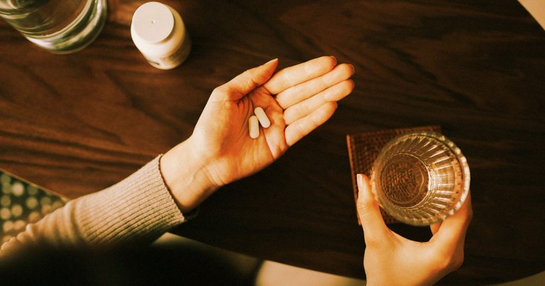 Some Experts Are Starting to Suspect That Antidepressants Can Be Quite Dangerous