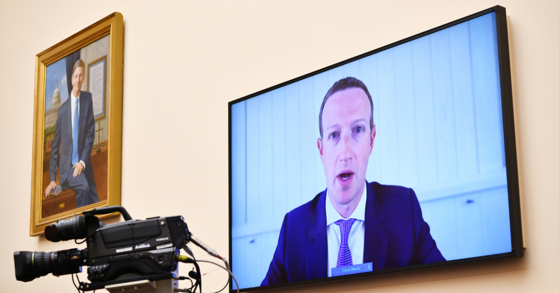 A new report states Mark Zuckerberg is obsessed with devloping Facebook's metaverse products and contents and is sowing internal chaos.