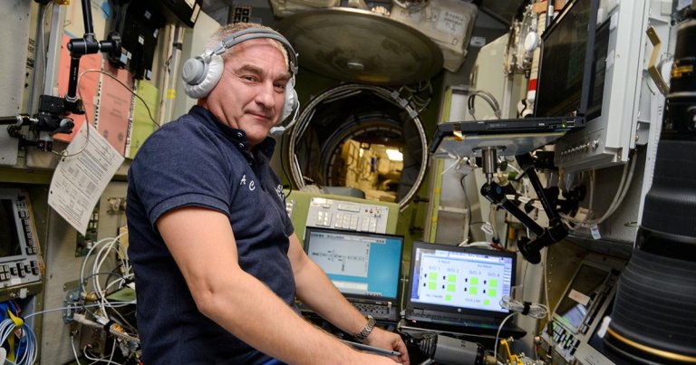 Cosmonaut Alexander Skvortsov, called the "Hero of Russia" won't return to the ISS because he'd have to help Americans with experiments in space.