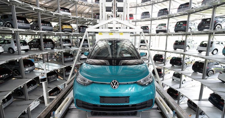 Volkswagen CEO Says It Will Soon Overtake Tesla in Electric Car Sales