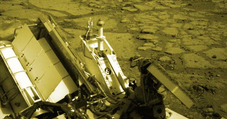 While examining eight-year-old data from NASA's Curiosity Mars rover, scientists have made a tantalizing new discovery.
