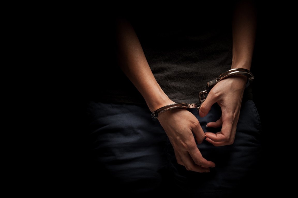 A Coinbase manager, who has since been let go from the cryptocurrency exchange for insider trading, has been arrested after attempting to flee the country.