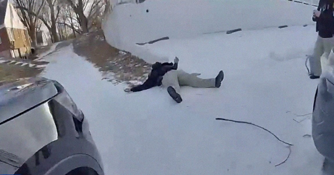 All those videos of cops having so-called "seizures" after touching small amounts of fentanyl-laced drugs may be more psychological than anything else.