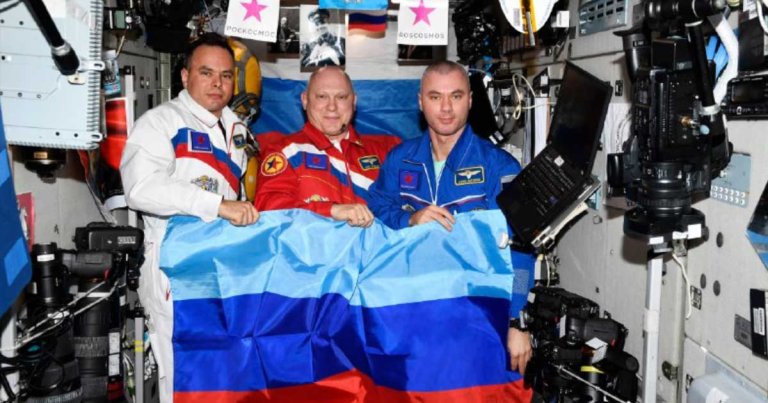 Russia is using the International Space Station to spread anti-Ukraine propaganda, Ars Technica reports, an unfortunate turn of events.