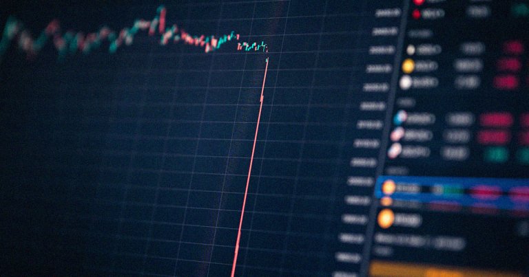 Bitcoin's horrible year is about to get a lot worse, with the value of the cryptocurrency expected to plunge to $10,000, as predicted by some investors.