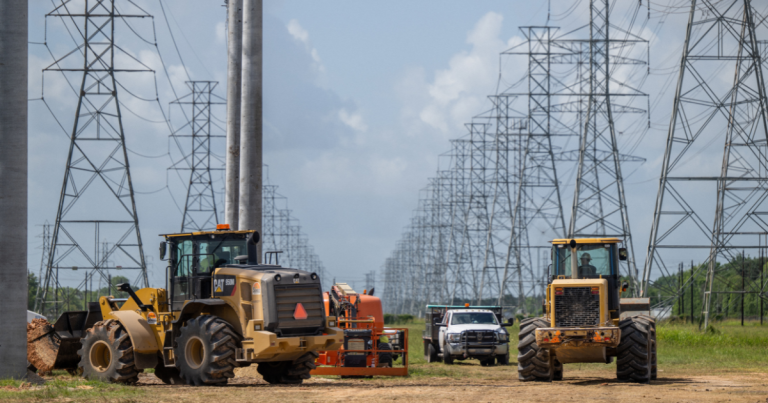 Experts are worried that Texas' state's power plants won't be able to keep up with energy demands as temperatures soar and plants run full steam.