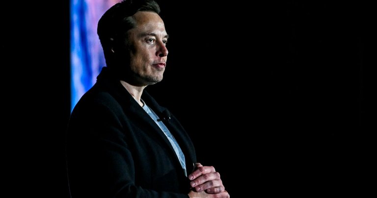 Legal experts are saying things aren't looking good for Elon Musk, following Twitter's decision to take him to court.