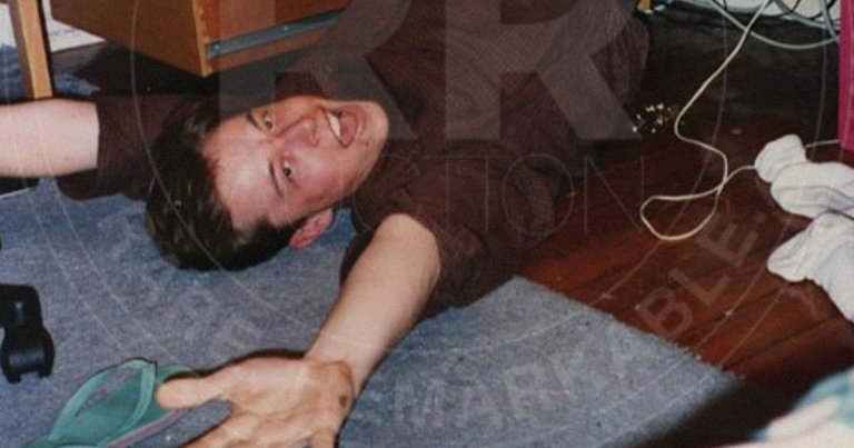 One of Elon Musk's ex-girlfriends is auctioning off photos and memorabilia from their time together at the University of Pennsylvania.