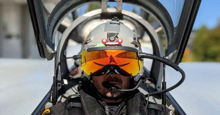 Fighter pilot training will include augmented reality headsets for combat training to allow jet pilots to compete with enemies from China and Russia.